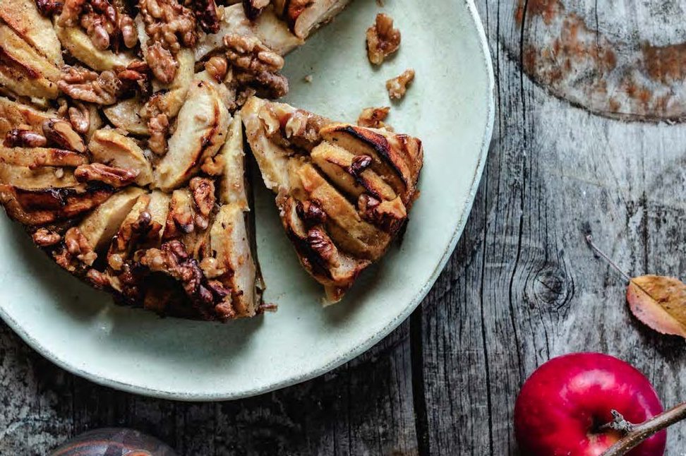 Apple & Rhubarb Cake